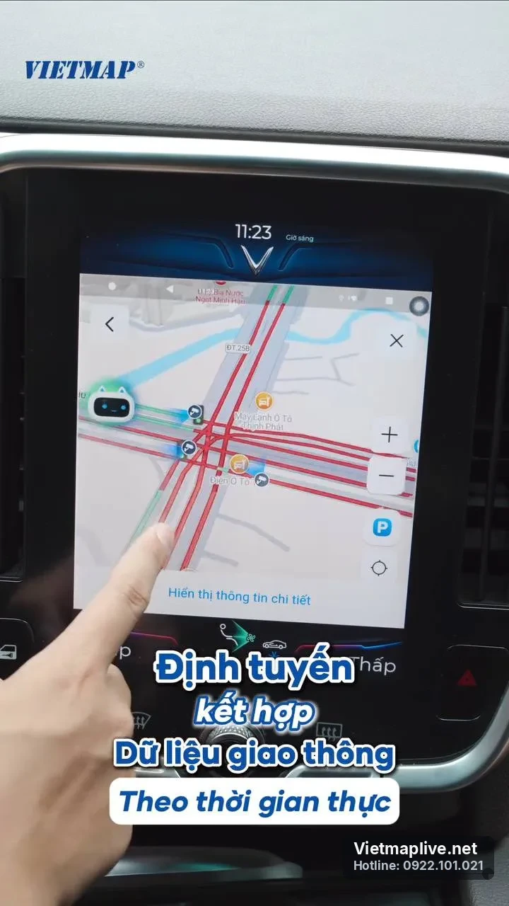 Hiển thị định tuyến thông minh với dữ liệu giao thông thời gian thực